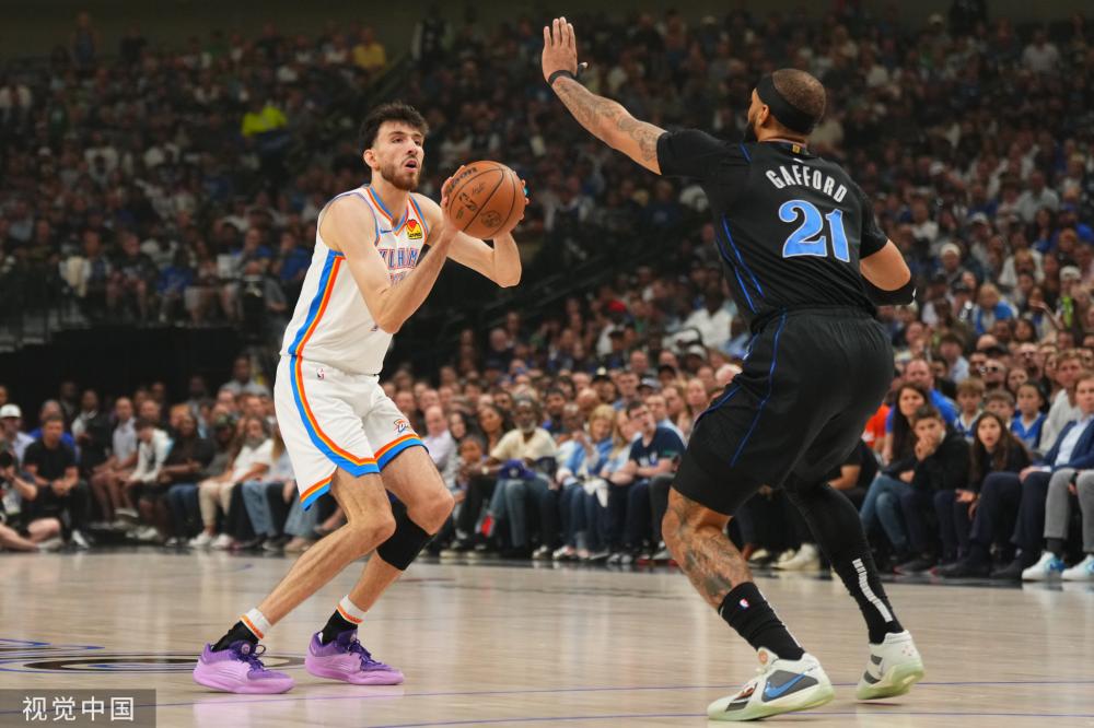 短道速滑运 短道速滑运