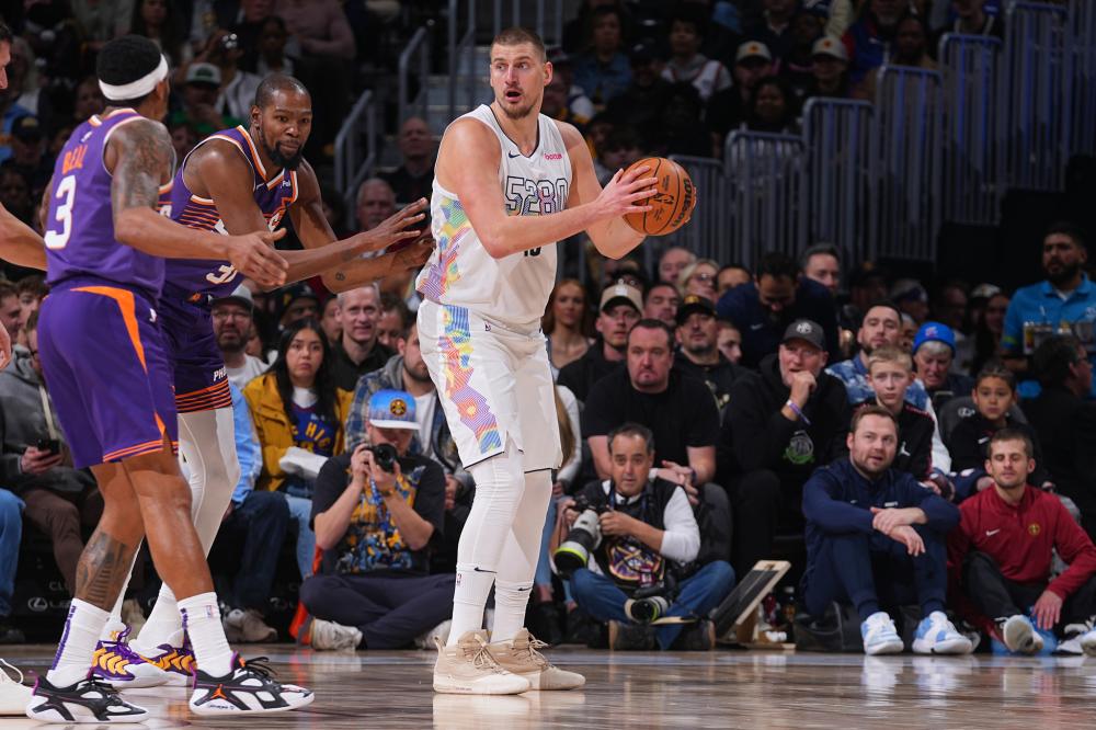 并奉献了若 并奉献了若