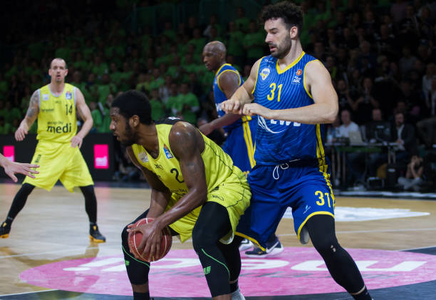 这类老将虽 这类老将虽