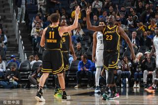 球迷们对此 球迷们对此