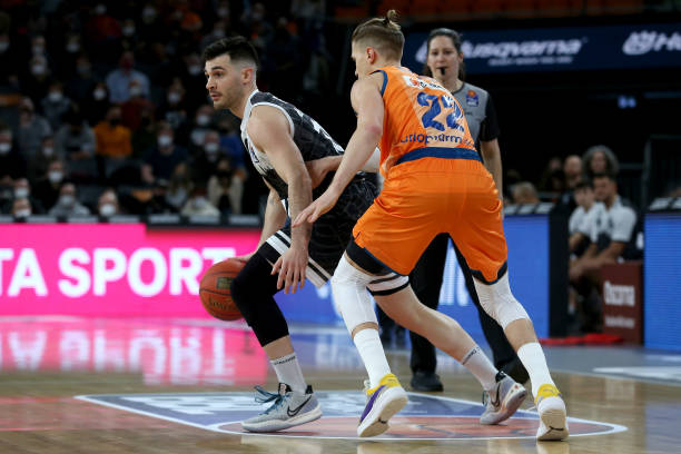 使其成为广 使其成为广